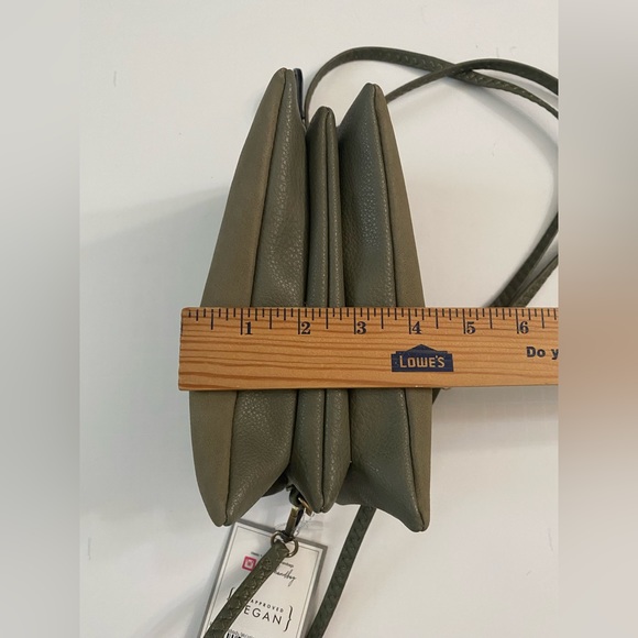 Jen & Co vegan Riley crossbody clutch small bag olive suede - Picture 5 of 12